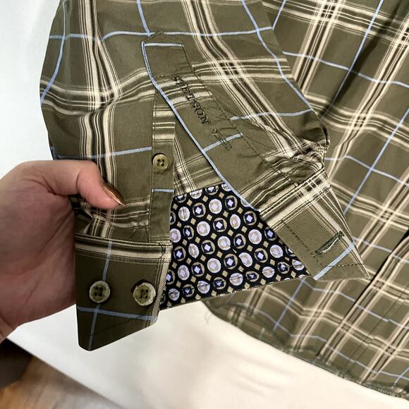 Stetson Men's Plaid Button-Up Shirt Contrasting Cuff and Collar Trim - Size L - Picture 4 of 10